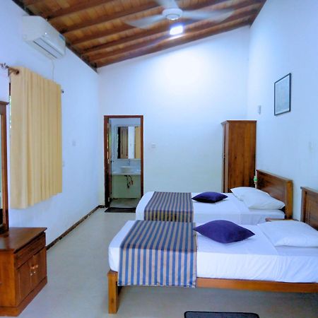 Ferienwohnung Volunteer Ceylon Ratnapura Exterior foto